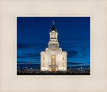 Load image into Gallery viewer, Cedar City Eternal Light
