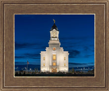 Load image into Gallery viewer, Cedar City Eternal Light
