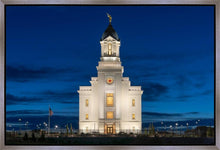 Load image into Gallery viewer, Cedar City Eternal Light
