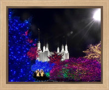 Load image into Gallery viewer, Washington DC Temple Christmas Spirit
