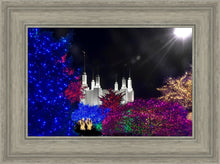 Load image into Gallery viewer, Washington DC Temple Christmas Spirit

