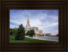 Load image into Gallery viewer, Bountiful Eternal Viewpoint
