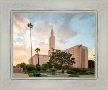 Load image into Gallery viewer, Los Angeles Eternal Gardens
