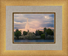 Load image into Gallery viewer, Idaho Falls Temple Eternal Light
