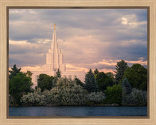 Load image into Gallery viewer, Idaho Falls Temple Eternal Light

