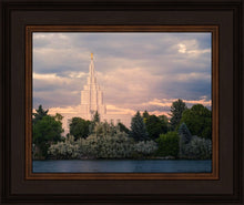 Load image into Gallery viewer, Idaho Falls Temple Eternal Light
