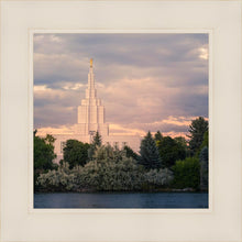 Load image into Gallery viewer, Idaho Falls Temple Eternal Light
