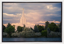 Load image into Gallery viewer, Idaho Falls Temple Eternal Light
