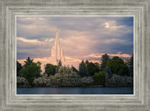 Load image into Gallery viewer, Idaho Falls Temple Eternal Light
