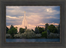 Load image into Gallery viewer, Idaho Falls Temple Eternal Light
