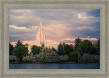 Load image into Gallery viewer, Idaho Falls Temple Eternal Light
