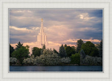 Load image into Gallery viewer, Idaho Falls Temple Eternal Light
