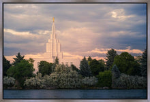 Load image into Gallery viewer, Idaho Falls Temple Eternal Light
