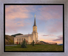 Load image into Gallery viewer, Star Valley Temple Peaceful Day

