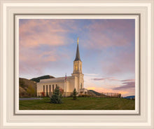 Load image into Gallery viewer, Star Valley Temple Peaceful Day
