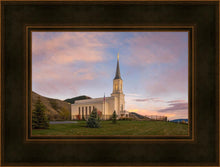 Load image into Gallery viewer, Star Valley Temple Peaceful Day
