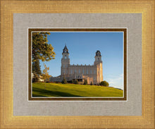 Load image into Gallery viewer, Manti Temple Golden Foundations
