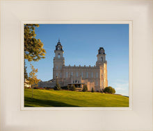 Load image into Gallery viewer, Manti Temple Golden Foundations
