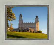 Load image into Gallery viewer, Manti Temple Golden Foundations
