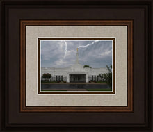 Load image into Gallery viewer, Nashville Temple Through The Storm
