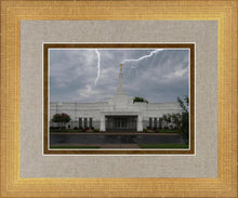 Load image into Gallery viewer, Nashville Temple Through The Storm
