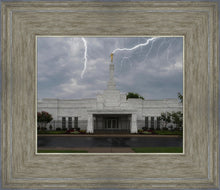 Load image into Gallery viewer, Nashville Temple Through The Storm
