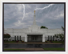 Load image into Gallery viewer, Nashville Temple Through The Storm
