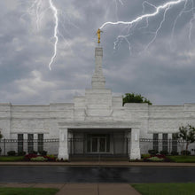 Load image into Gallery viewer, Nashville Temple Through The Storm
