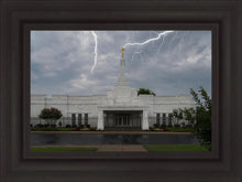 Load image into Gallery viewer, Nashville Temple Through The Storm

