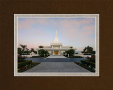 Load image into Gallery viewer, Orlando Temple Pathway
