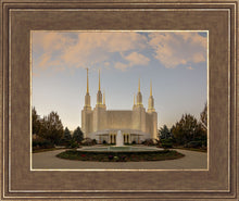 Load image into Gallery viewer, Washington DC Let Truth Prevail
