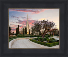 Load image into Gallery viewer, Rome at Sunset
