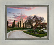 Load image into Gallery viewer, Rome at Sunset
