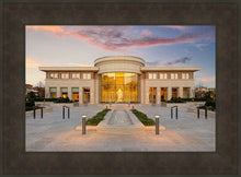 Load image into Gallery viewer, Rome Visitors Center
