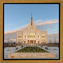 Load image into Gallery viewer, Eternity in Saratoga Springs
