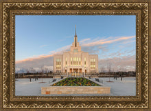 Load image into Gallery viewer, Eternity in Saratoga Springs
