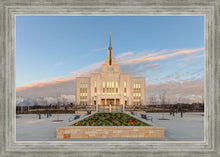 Load image into Gallery viewer, Eternity in Saratoga Springs
