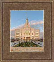 Load image into Gallery viewer, Saratoga Springs Eternal
