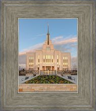 Load image into Gallery viewer, Saratoga Springs Eternal
