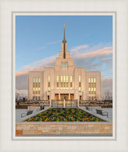 Load image into Gallery viewer, Saratoga Springs Eternal
