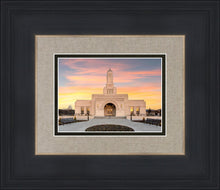 Load image into Gallery viewer, Eternity in Helena
