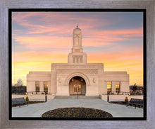Load image into Gallery viewer, Eternity in Helena
