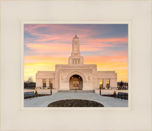 Load image into Gallery viewer, Eternity in Helena
