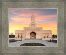 Load image into Gallery viewer, Eternity in Helena
