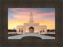 Load image into Gallery viewer, Eternity in Helena
