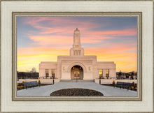 Load image into Gallery viewer, Eternity in Helena
