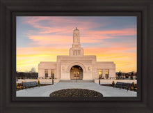Load image into Gallery viewer, Eternity in Helena
