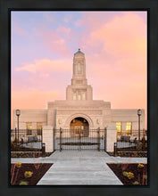 Load image into Gallery viewer, Helena Montana Eternal
