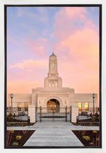 Load image into Gallery viewer, Helena Montana Eternal
