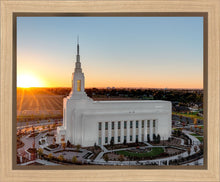 Load image into Gallery viewer, Burley Idaho Last Light
